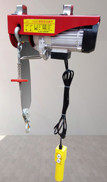 冠航電動葫蘆還可以和直滑式吊運機搭配使用